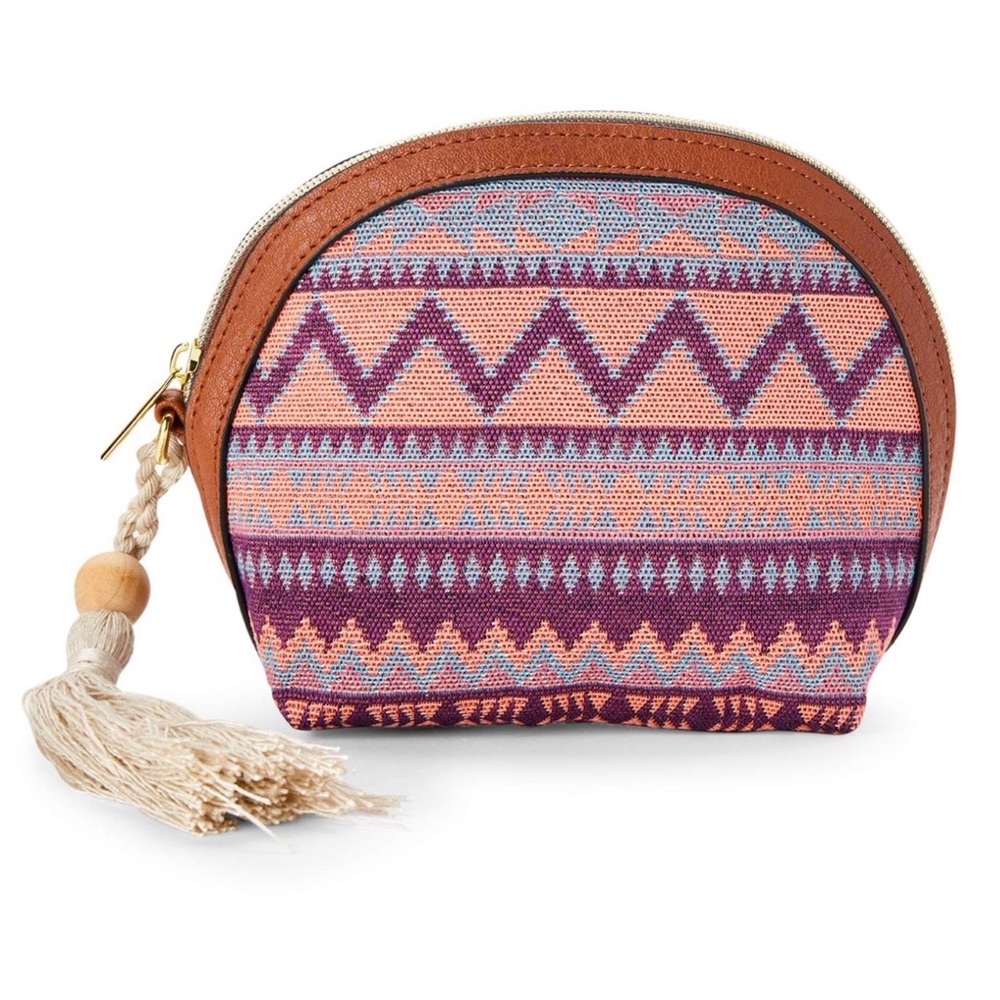New Time and Tru Dome Pouch with Wristlet Strap